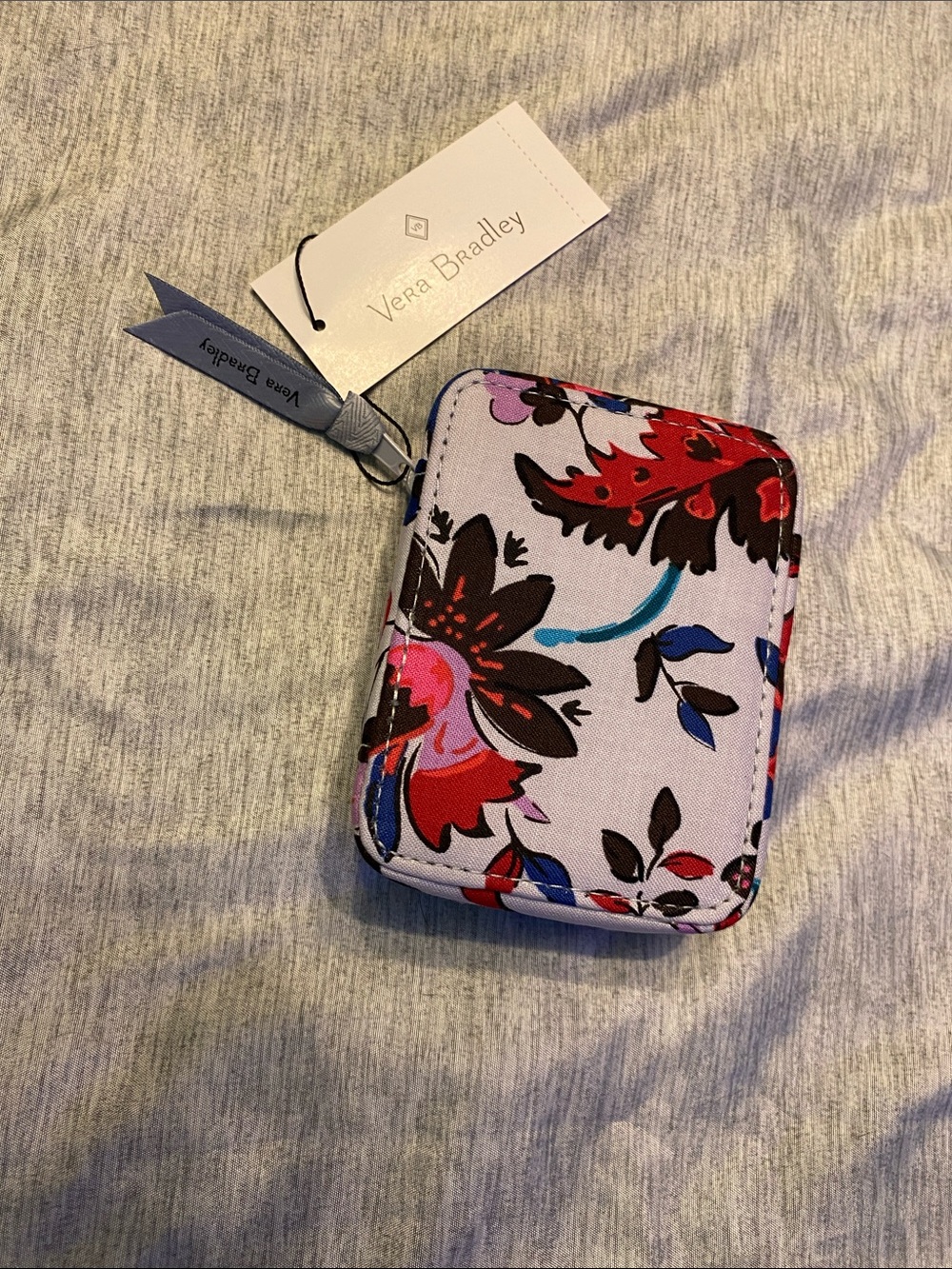 NWT Vera Bradley Travel/Home Snap-Tight Pill Holder Carrier Case Vineyard Floral